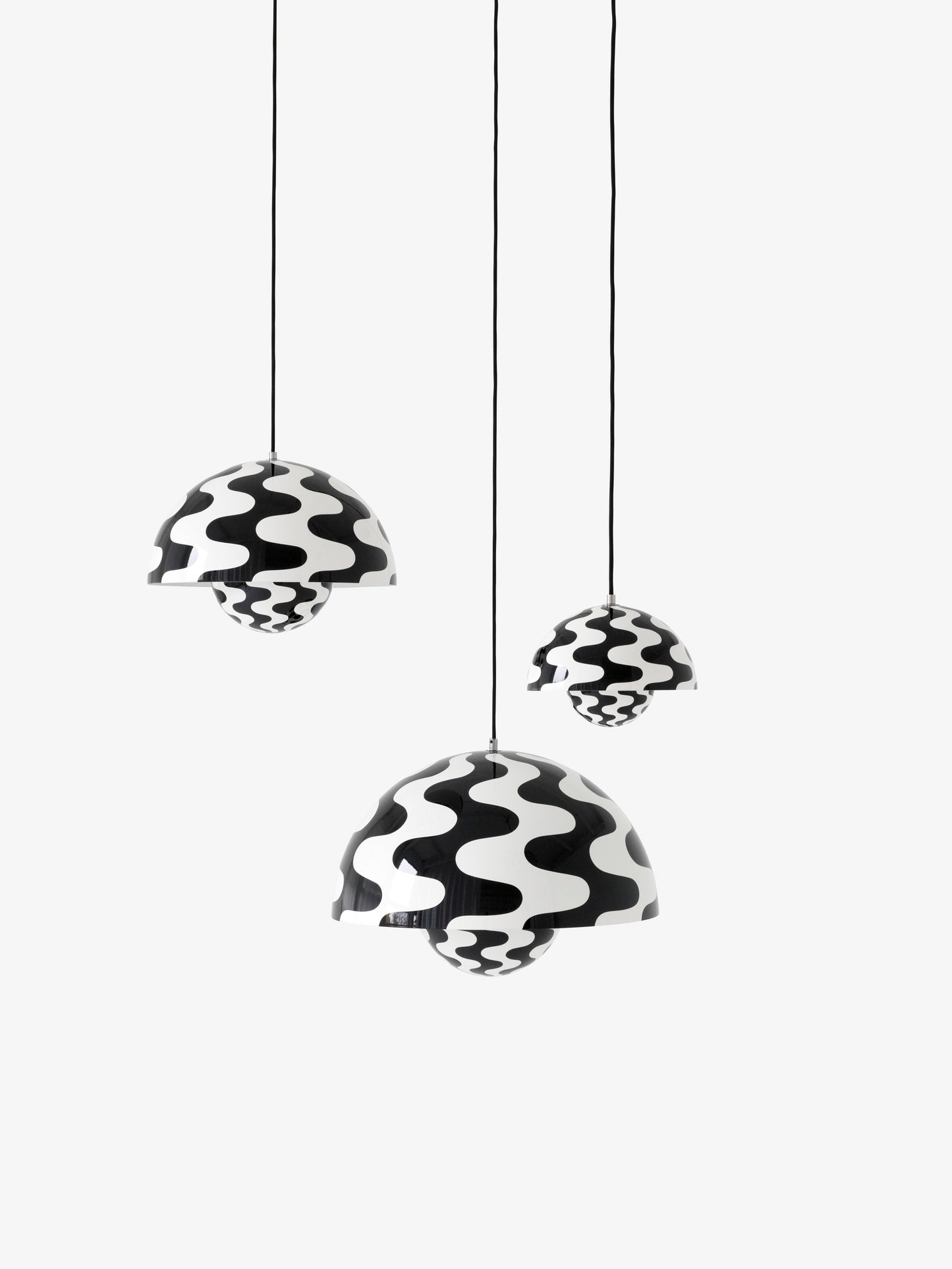 Flowerpot-pendlen er genudgivelsen af en Verner Panton-original med bølgemønster